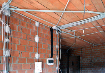 Технология монтажа электропроводок в жилищном строительстве